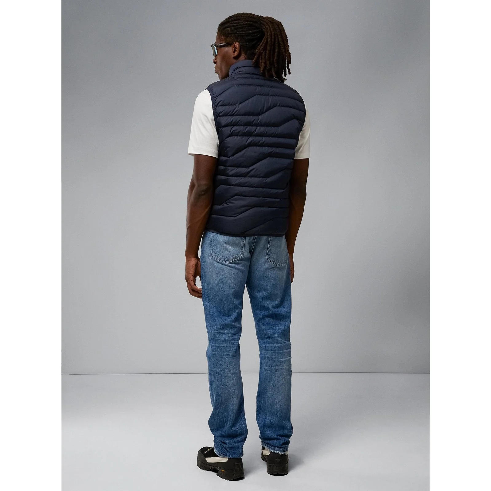 J.Lindeberg Cliff Light Down Golf Vest AMOW06707 - Image 4