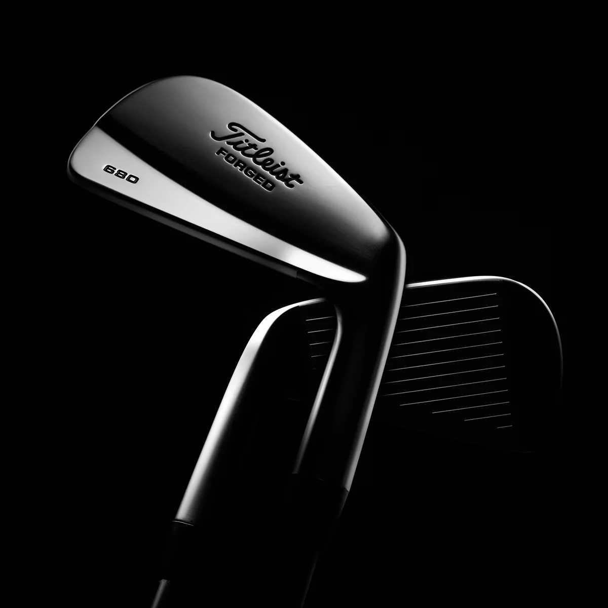 Titleist 680 MB Limited Edition Forged Golf Irons - Image 2