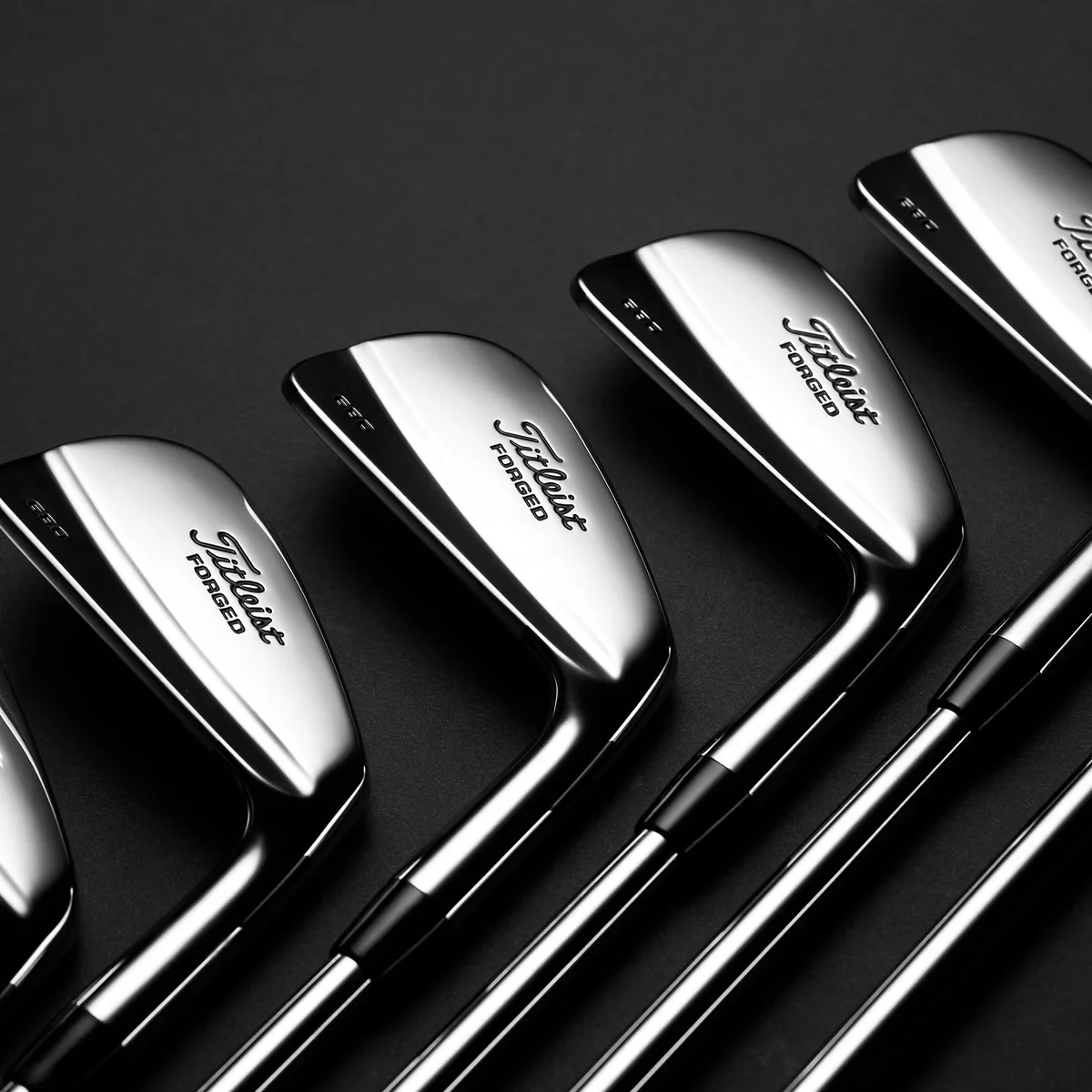 Titleist 680 MB Limited Edition Forged Golf Irons - Image 5
